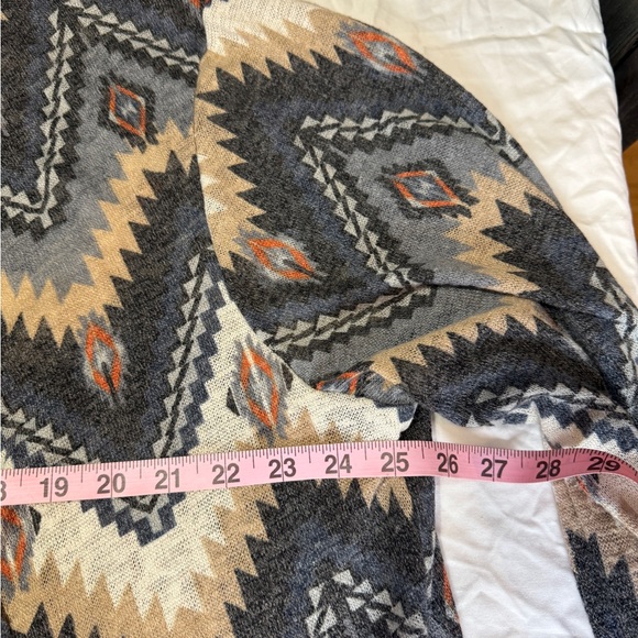 Bobeau Southwest Print Button Wrap Cardigan 3X - Picture 6 of 6